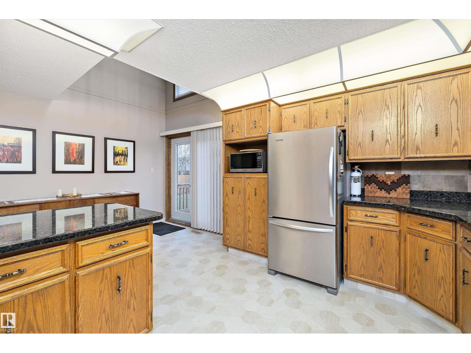 2 Leblanc Pl, St. Albert, Alberta  T8N 4P1 - Photo 16 - E4465819