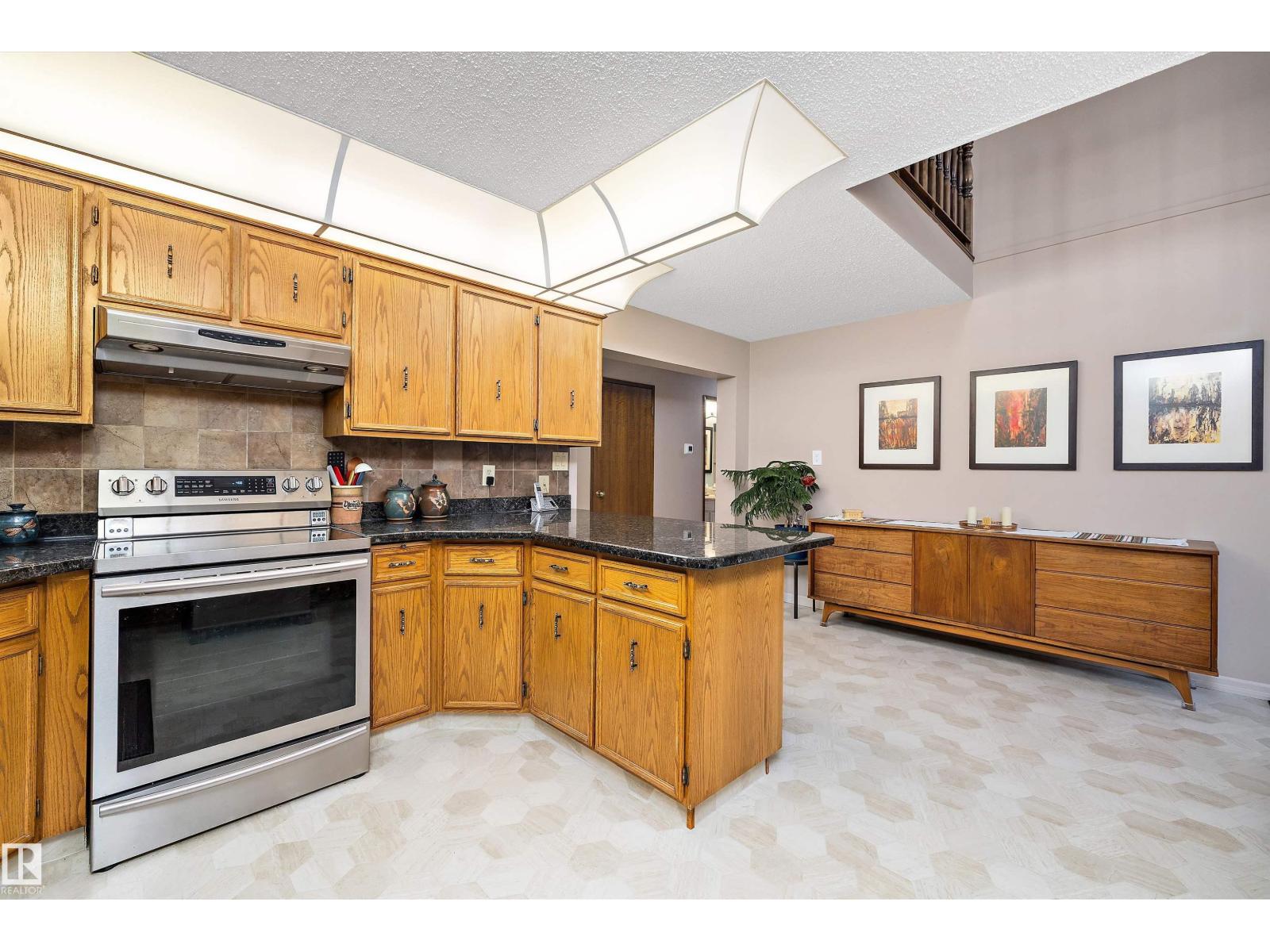 2 Leblanc Pl, St. Albert, Alberta  T8N 4P1 - Photo 15 - E4465819