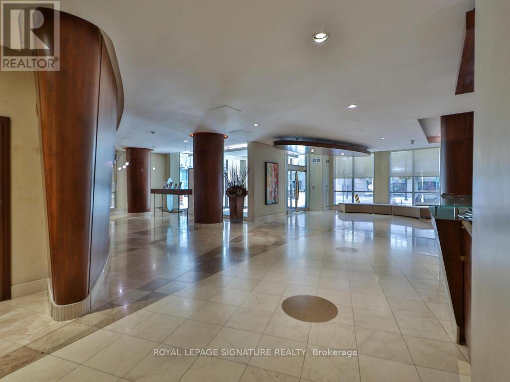 318 - 168 Simcoe Street, Toronto, Ontario  M5H 4C9 - Photo 3 - C12547406