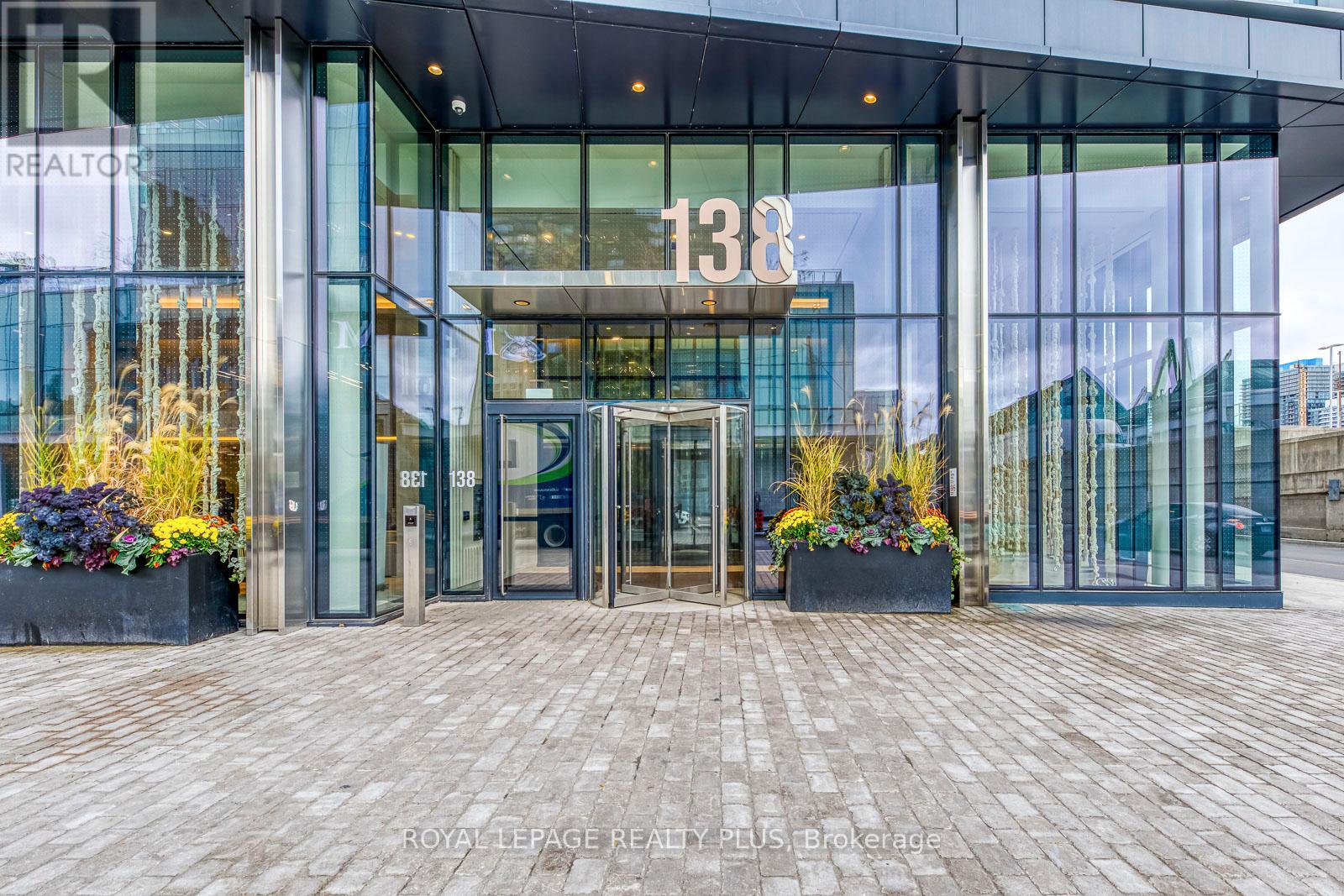 6309 - 138 Downes Street, Toronto, Ontario  M5E 0E4 - Photo 2 - C12547454