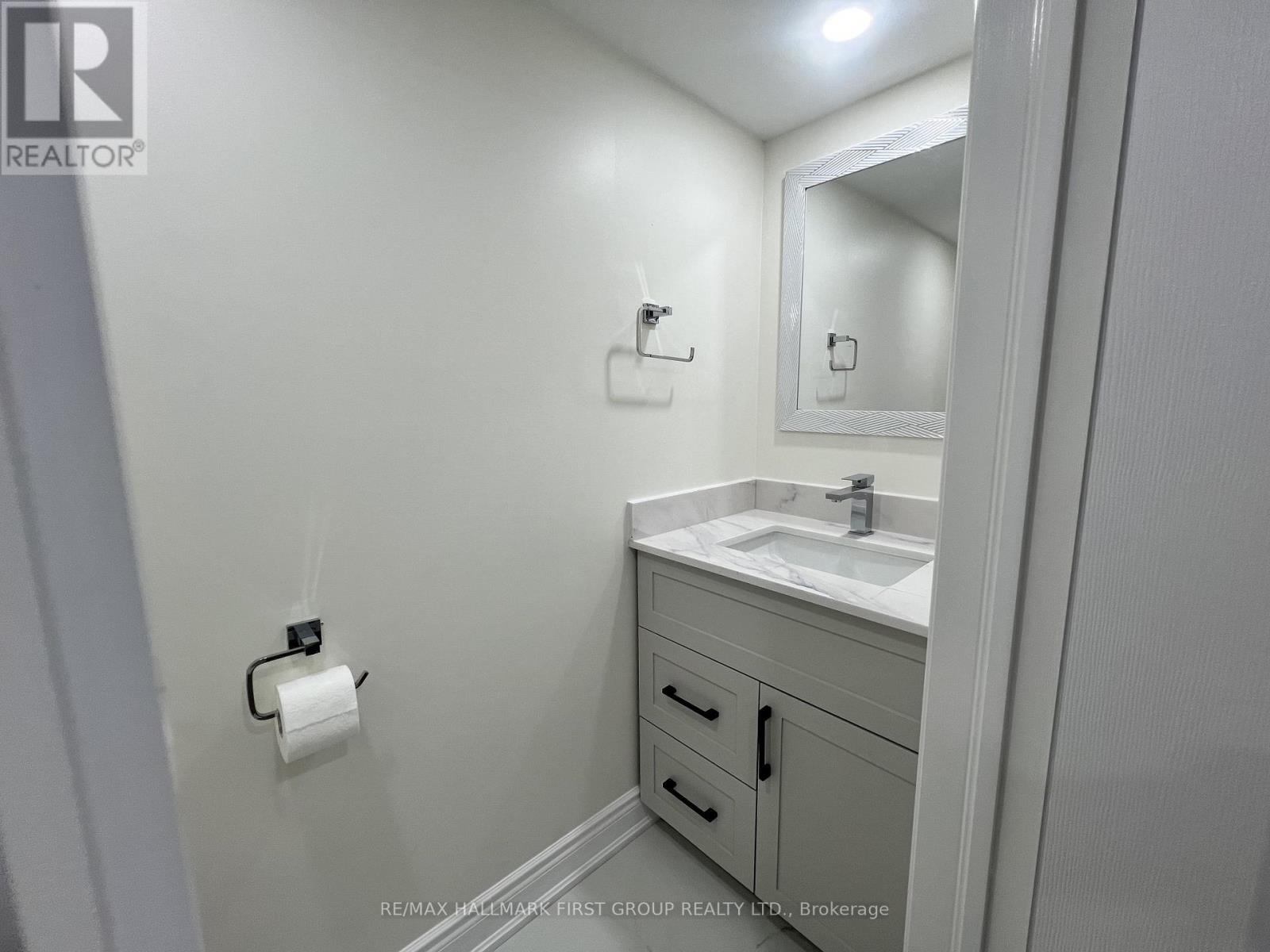 5 Fenn Street, Ajax, Ontario  L1T 4Z1 - Photo 12 - E12547412