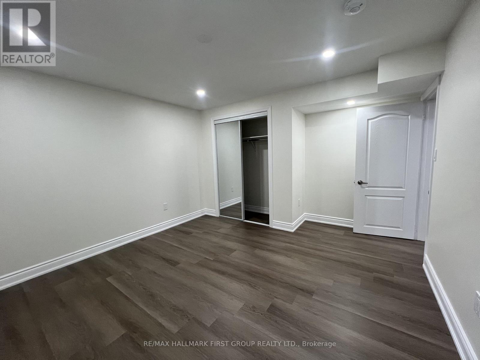 5 Fenn Street, Ajax, Ontario  L1T 4Z1 - Photo 9 - E12547412