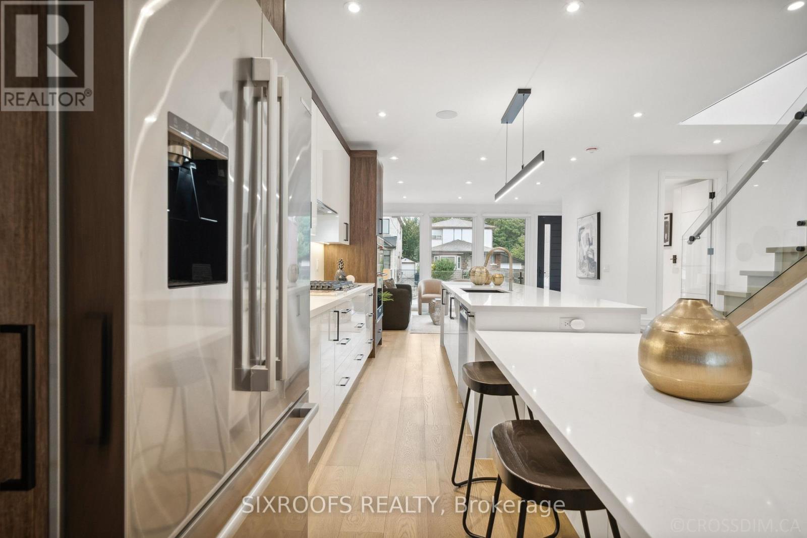 Upper - 41 Dunkirk Road, Toronto, Ontario M4C 2M4 - Photo 10 - E12547432