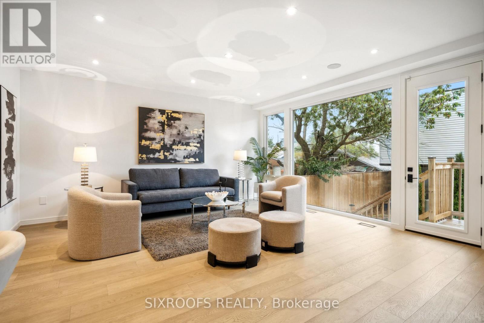 Upper - 41 Dunkirk Road, Toronto, Ontario M4C 2M4 - Photo 11 - E12547432