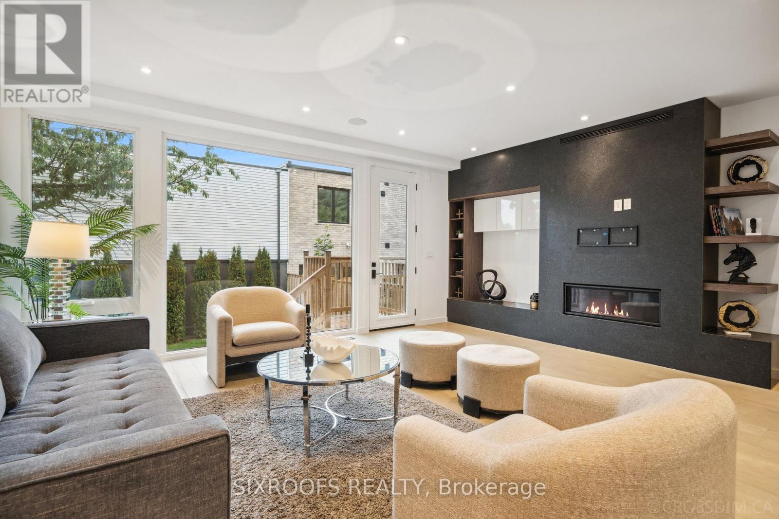 Upper - 41 Dunkirk Road, Toronto, Ontario M4C 2M4 - Photo 12 - E12547432