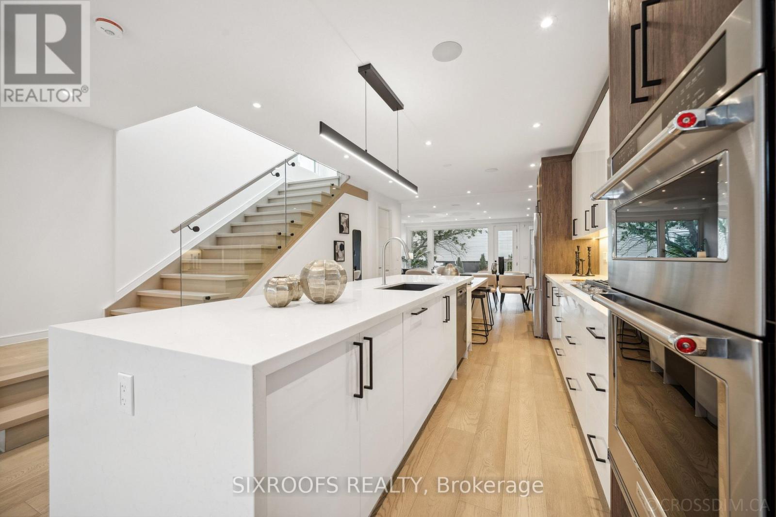 Upper - 41 Dunkirk Road, Toronto, Ontario M4C 2M4 - Photo 15 - E12547432