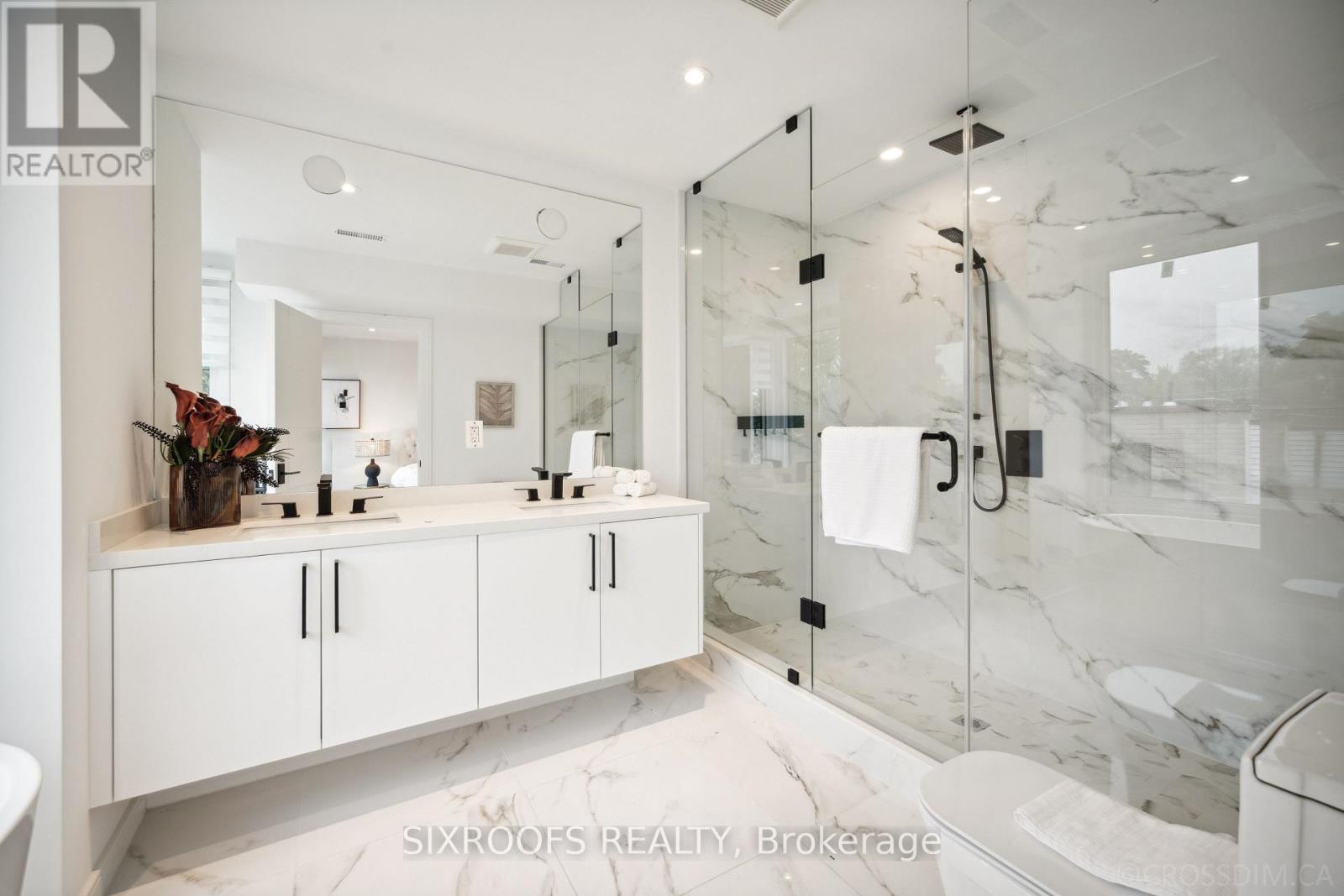 Upper - 41 Dunkirk Road, Toronto, Ontario M4C 2M4 - Photo 21 - E12547432