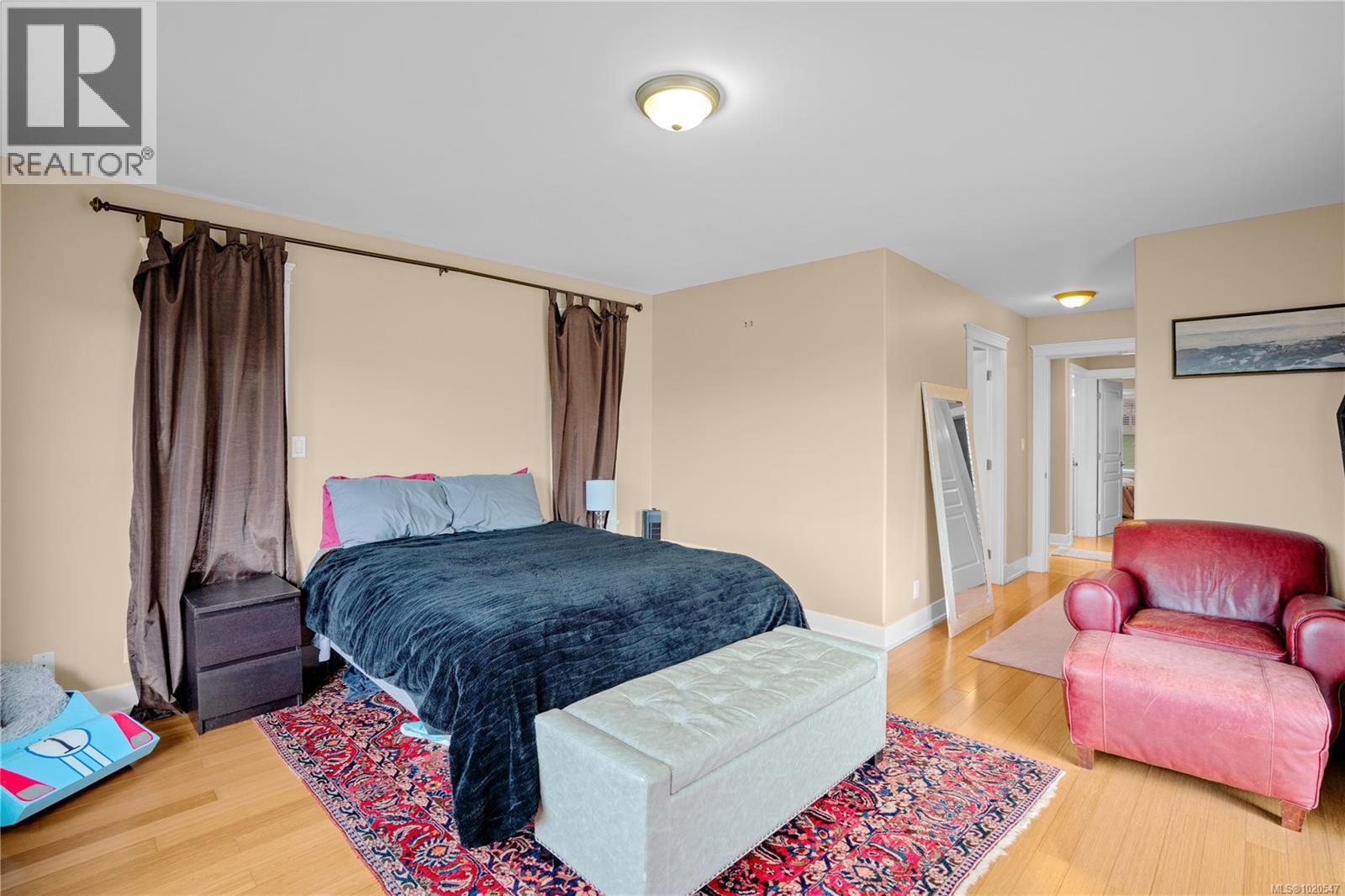 4012 Rainbow St, Saanich, British Columbia  V8X 2A8 - Photo 19 - 1020547