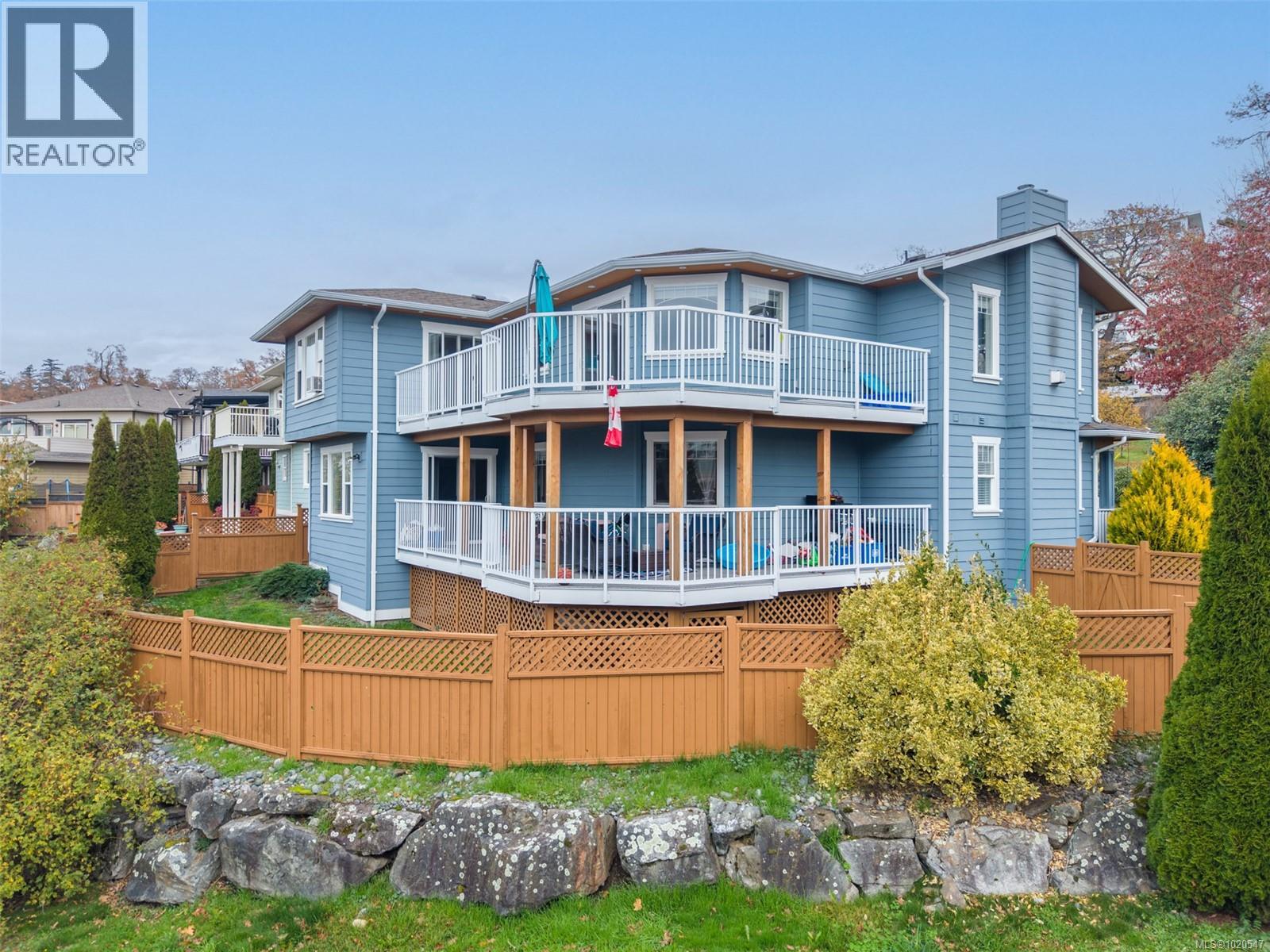 4012 Rainbow St, Saanich, British Columbia  V8X 2A8 - Photo 57 - 1020547