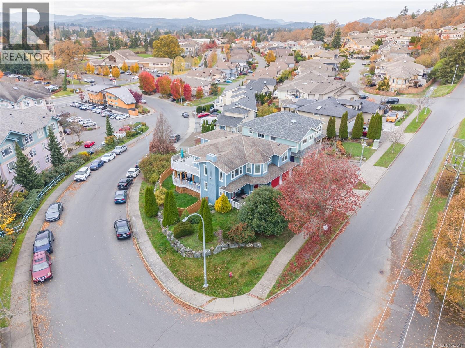 4012 Rainbow St, Saanich, British Columbia  V8X 2A8 - Photo 63 - 1020547