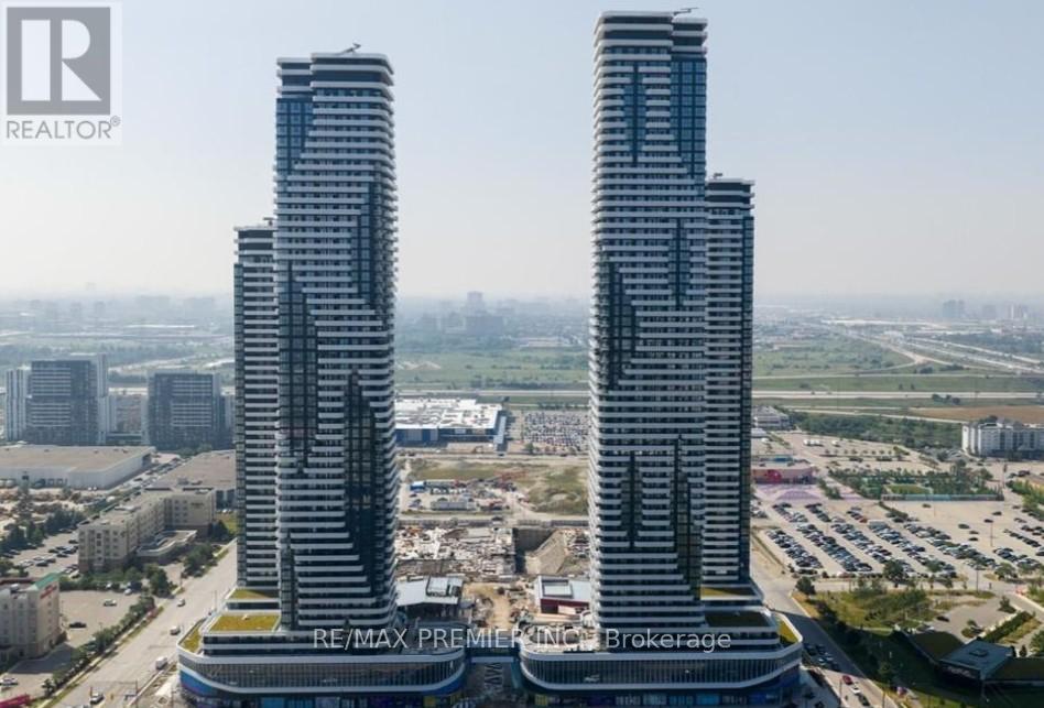 618 - 8 INTERCHANGE WAY, Vaughan, Ontario