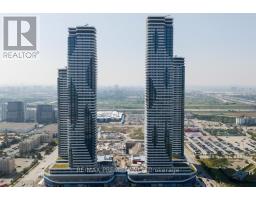 618 - 8 INTERCHANGE WAY, Vaughan, Ontario