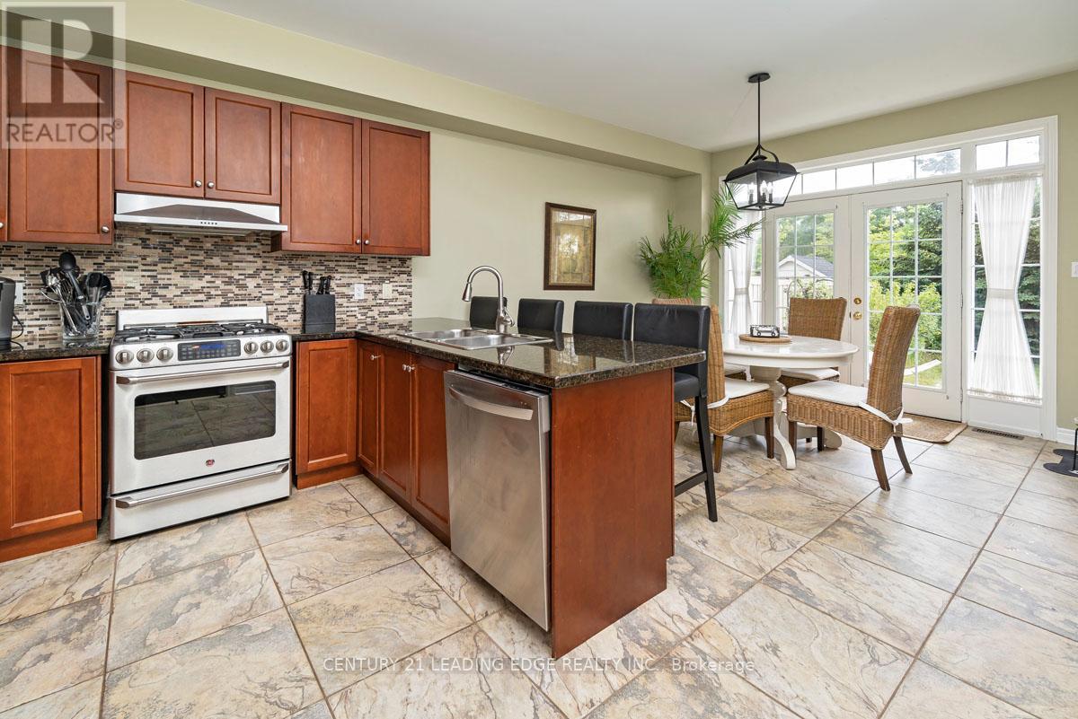 450 Worthington Avenue, Richmond Hill, Ontario  L4E 0E5 - Photo 11 - N12547452