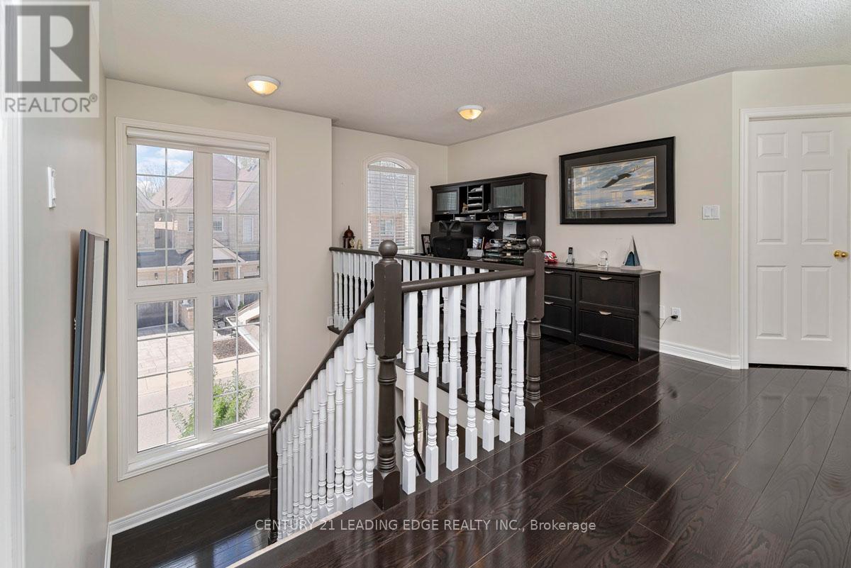 450 Worthington Avenue, Richmond Hill, Ontario  L4E 0E5 - Photo 18 - N12547452