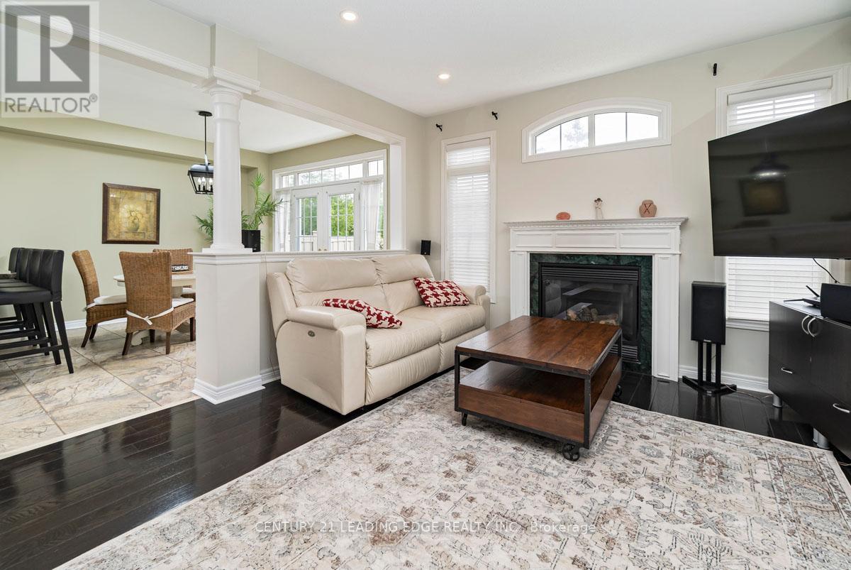 450 Worthington Avenue, Richmond Hill, Ontario  L4E 0E5 - Photo 9 - N12547452