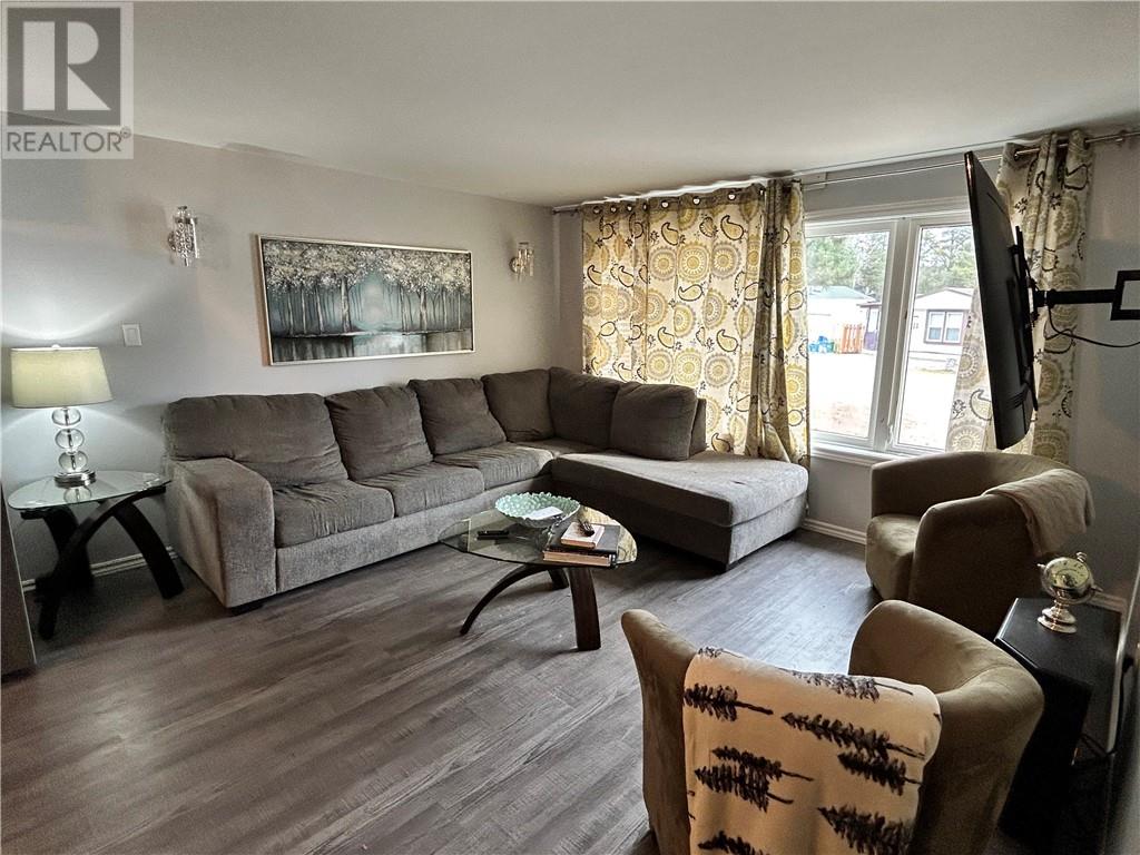 105 Juliette Street, Valley East, Ontario P3P 1H9 - Photo 9 - 2125662