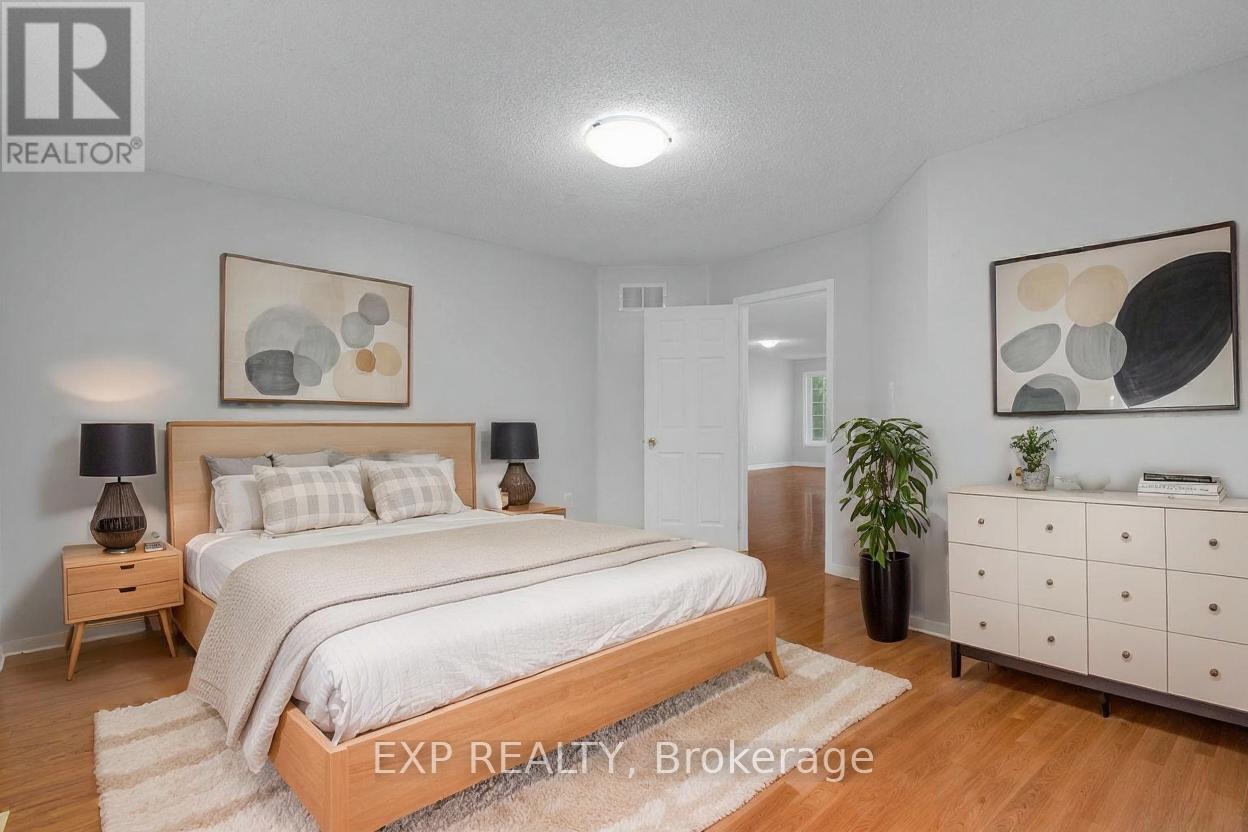 53 Seline Crescent, Barrie, Ontario  L4N 5V6 - Photo 12 - S12547430