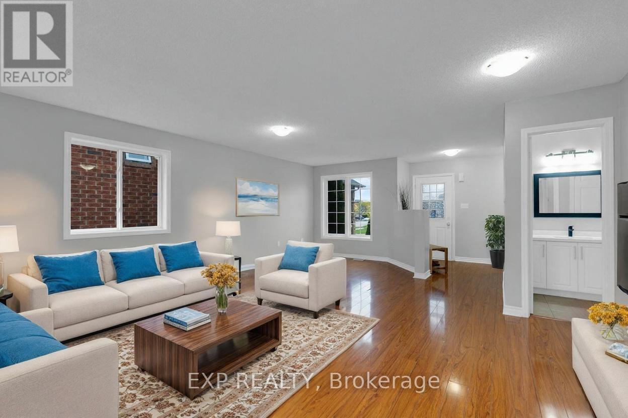 53 Seline Crescent, Barrie, Ontario  L4N 5V6 - Photo 3 - S12547430