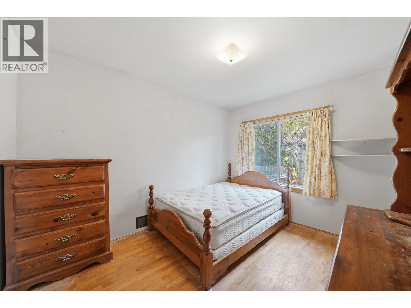 5878 Argyle Street, Vancouver, British Columbia  V5P 3J7 - Photo 8 - R3067628