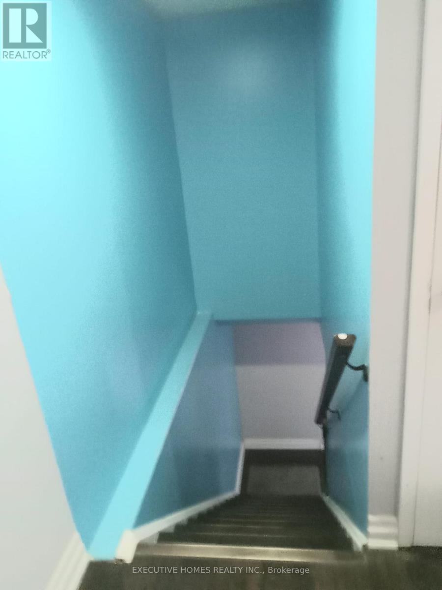 88 - 105 Hansen Road, Brampton, Ontario  L6V 3C9 - Photo 9 - W12539276