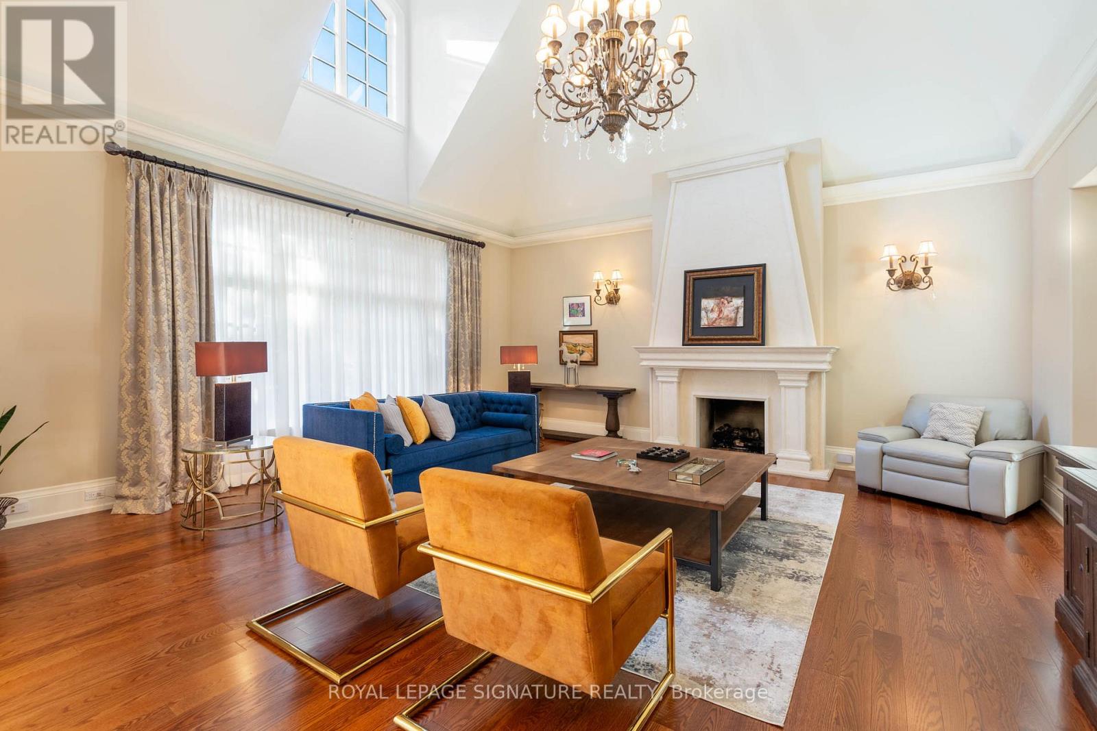 1161 Tecumseh Park Drive, Mississauga, Ontario  L5H 2W3 - Photo 12 - W12547398