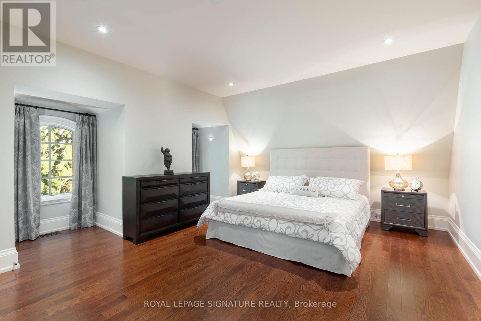 1161 Tecumseh Park Drive, Mississauga, Ontario  L5H 2W3 - Photo 22 - W12547398