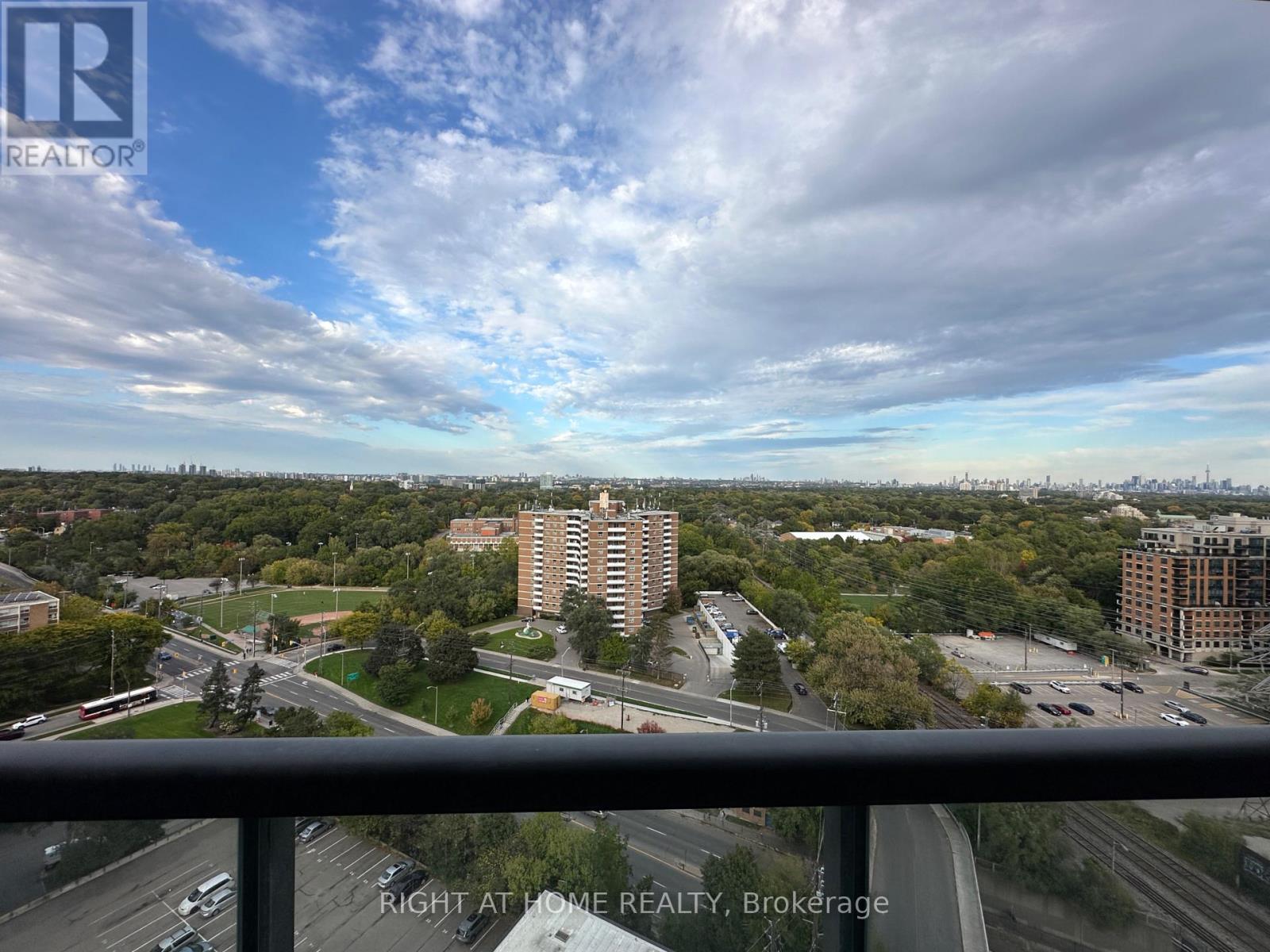 1735 - 5 Mabelle Avenue, Toronto, Ontario  M9A 0C8 - Photo 14 - W12547440