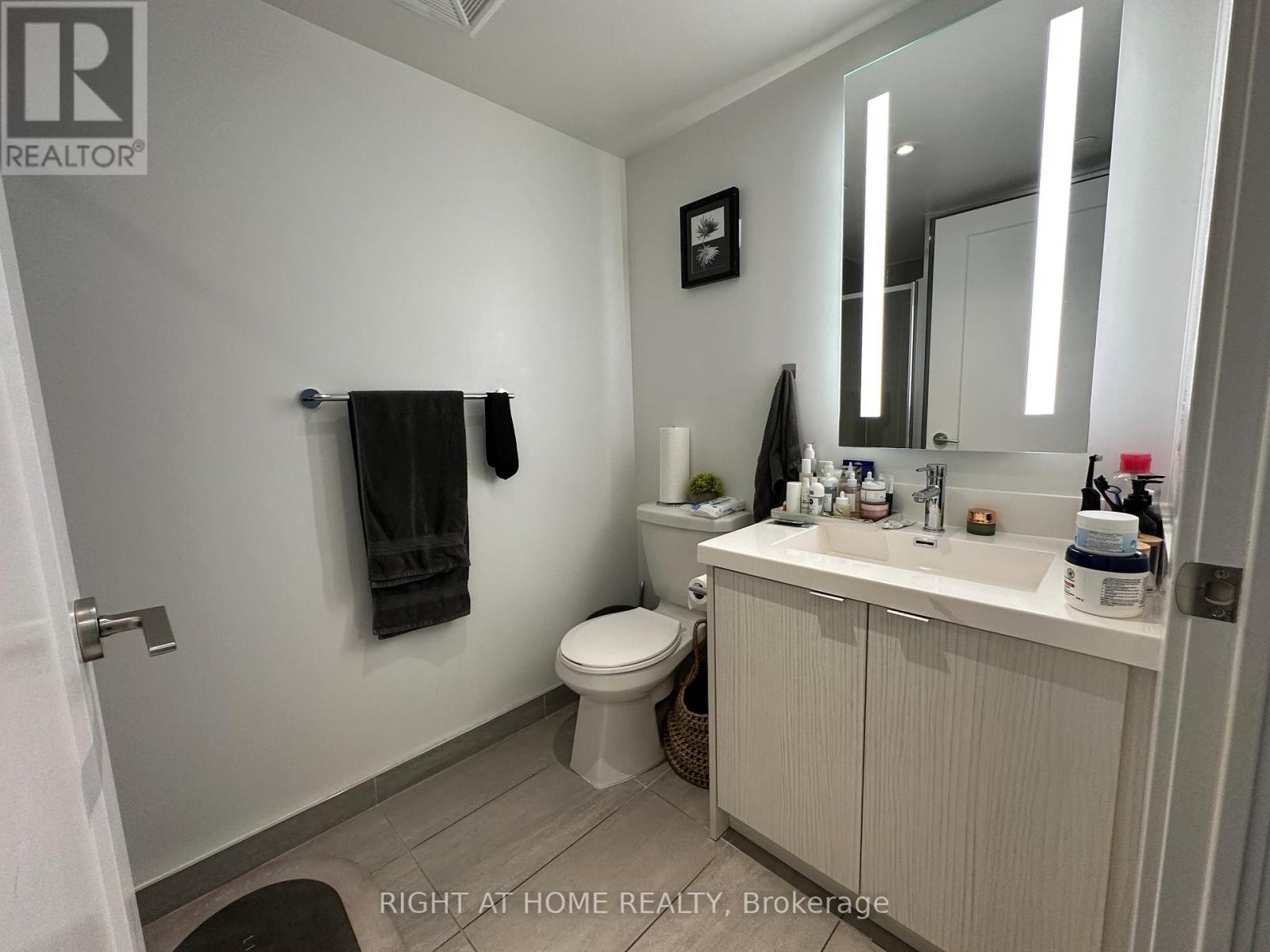 1735 - 5 Mabelle Avenue, Toronto, Ontario  M9A 0C8 - Photo 15 - W12547440