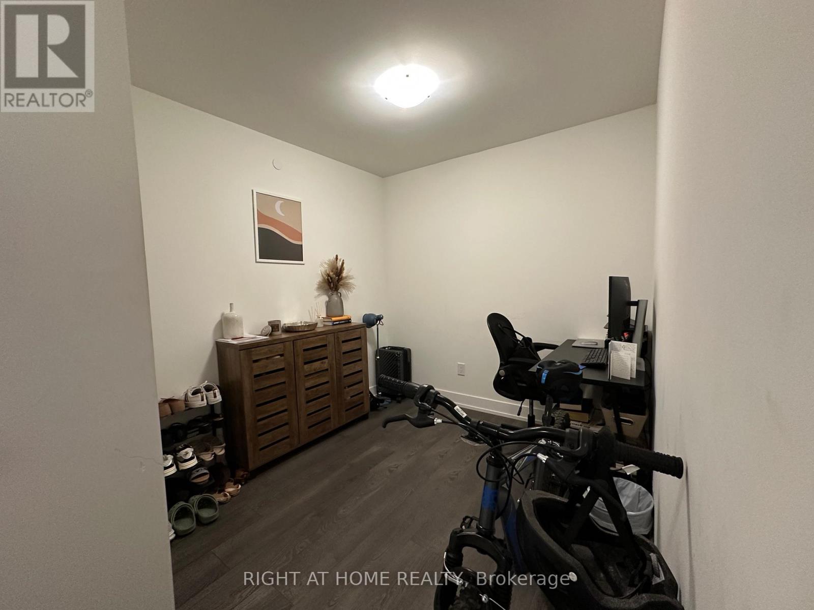 1735 - 5 Mabelle Avenue, Toronto, Ontario  M9A 0C8 - Photo 18 - W12547440