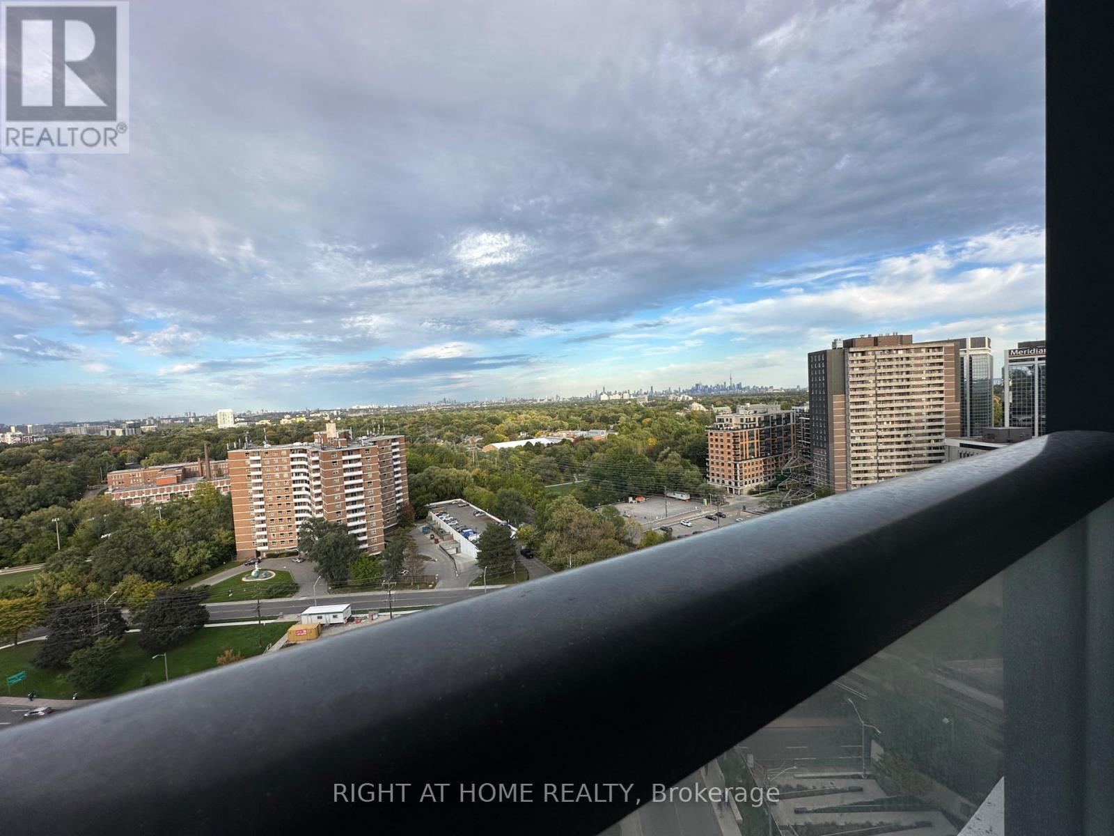 1735 - 5 Mabelle Avenue, Toronto, Ontario  M9A 0C8 - Photo 21 - W12547440