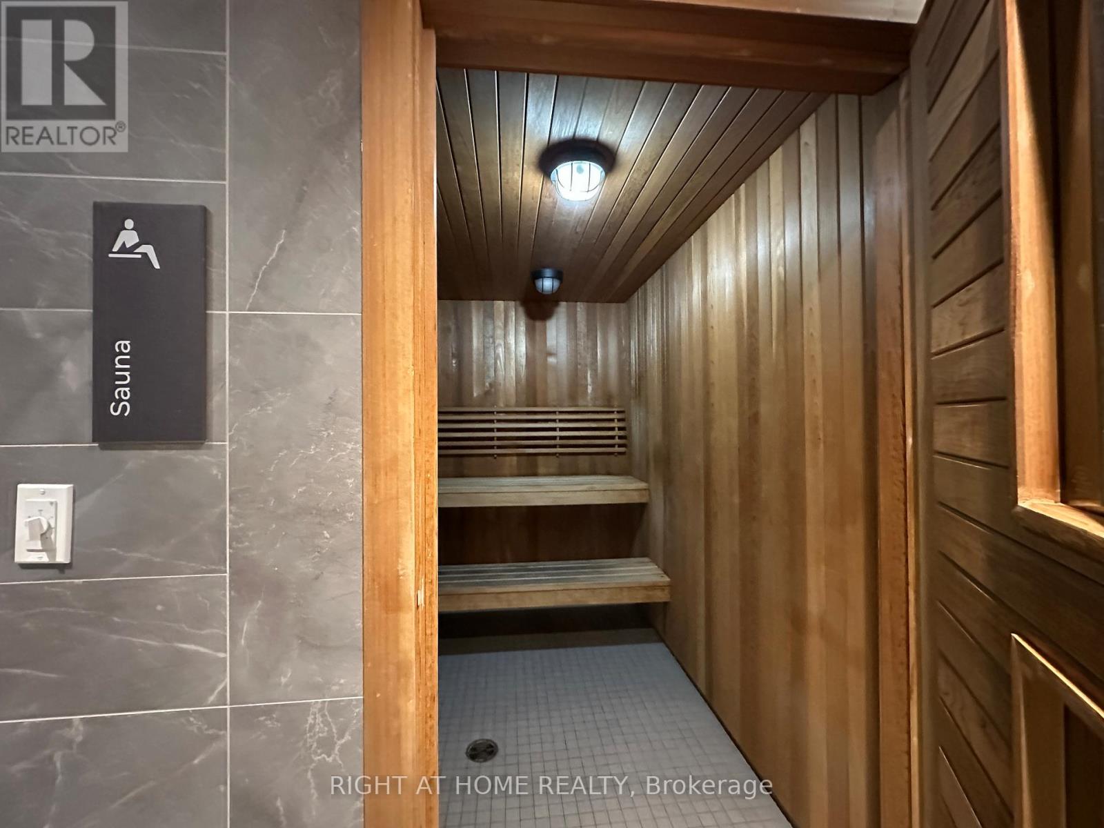 1735 - 5 Mabelle Avenue, Toronto, Ontario  M9A 0C8 - Photo 32 - W12547440