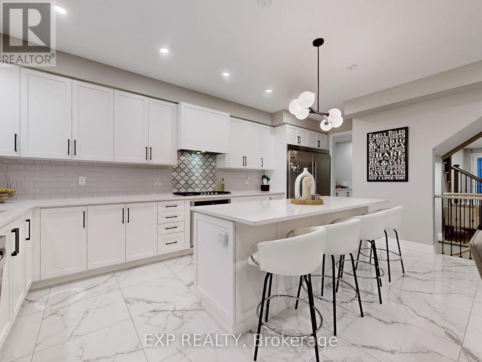 59 Lipscott Drive, Caledon, Ontario  L7C 4K1 - Photo 7 - W12547496