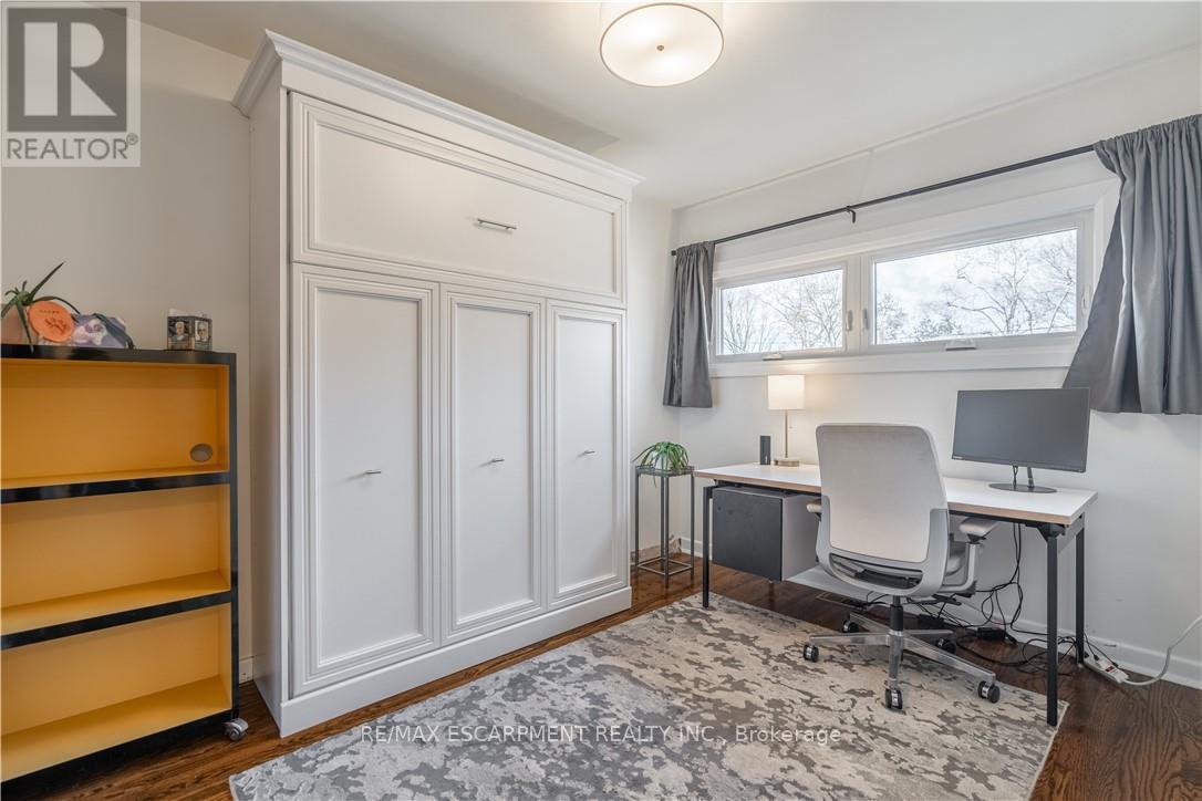 7 Glenmorris Drive, Hamilton, Ontario  L9H 1S5 - Photo 35 - X12547426