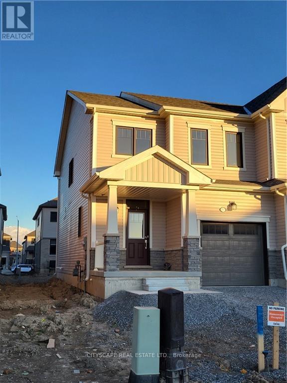 20 Concord Drive, Thorold, Ontario L2V 0K9 - Photo 3 - X12547486