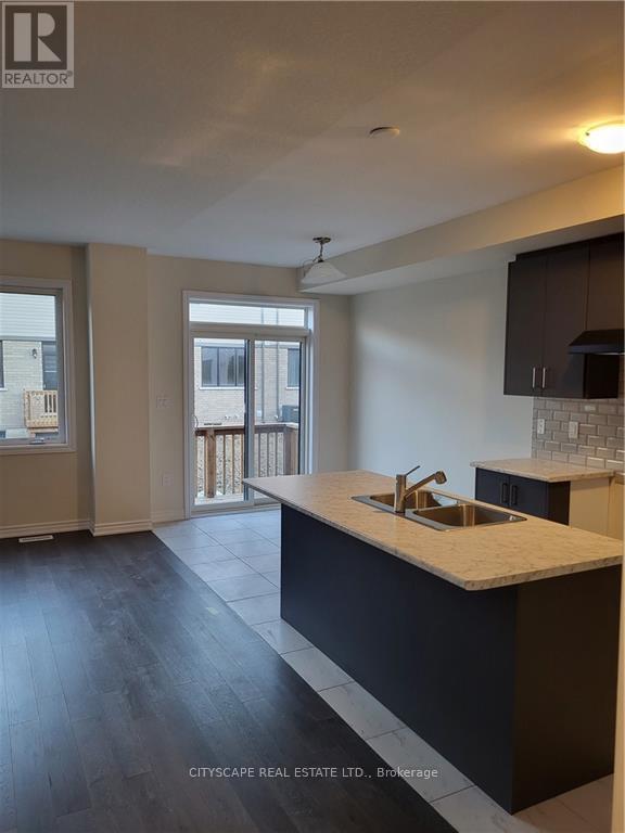 20 Concord Drive, Thorold, Ontario L2V 0K9 - Photo 4 - X12547486