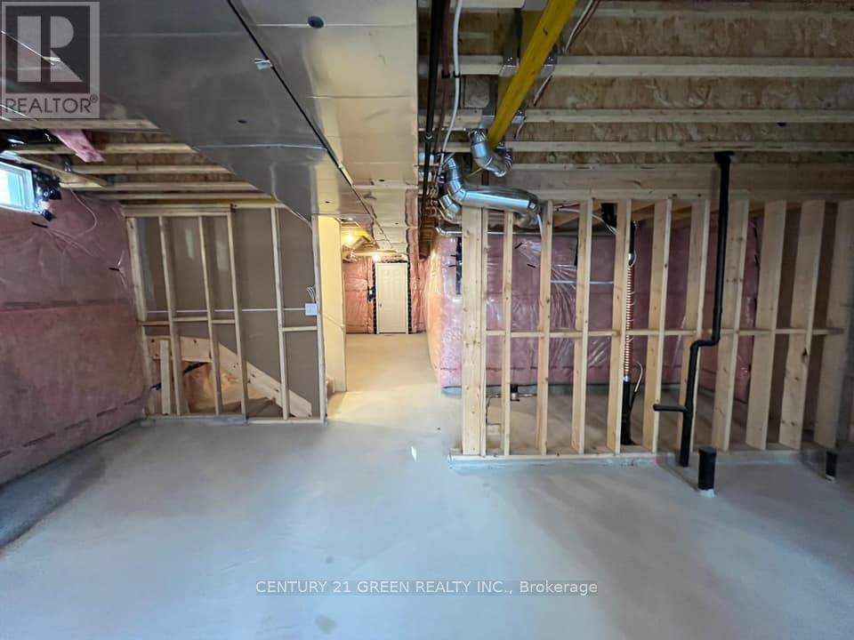 300 Skinner Road, Hamilton, Ontario  L8B 1X2 - Photo 6 - X12547494