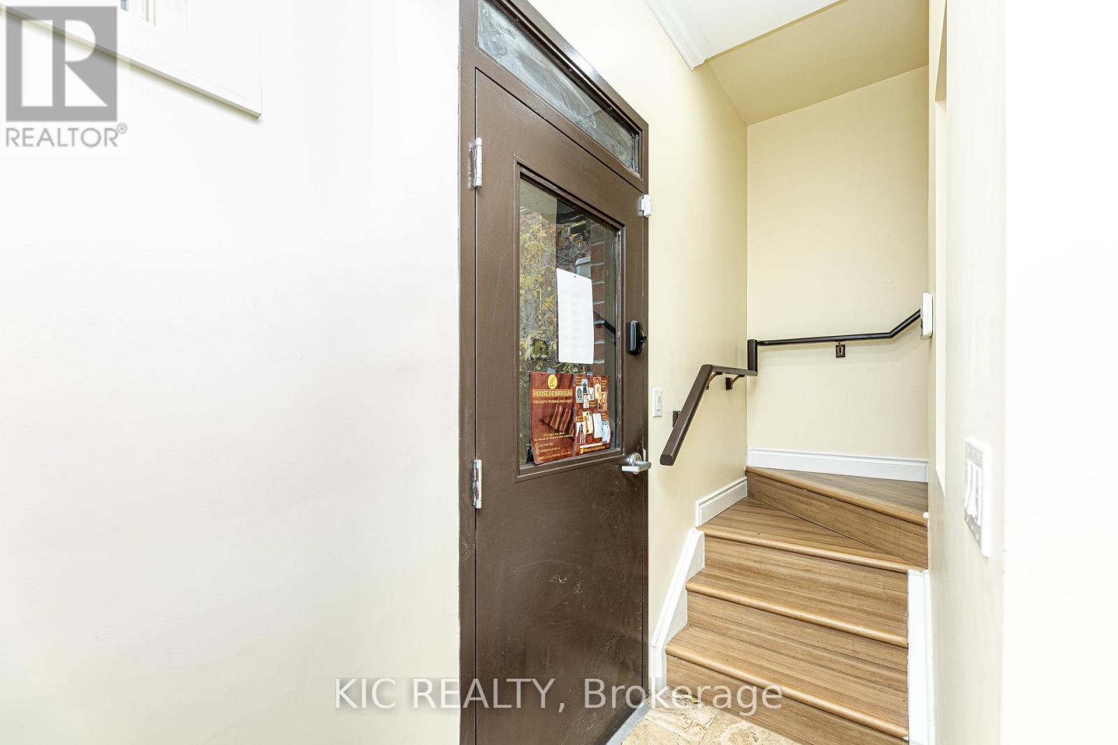 128-130 Brock Street N, Whitby, Ontario  L1N 4H4 - Photo 19 - E12547368