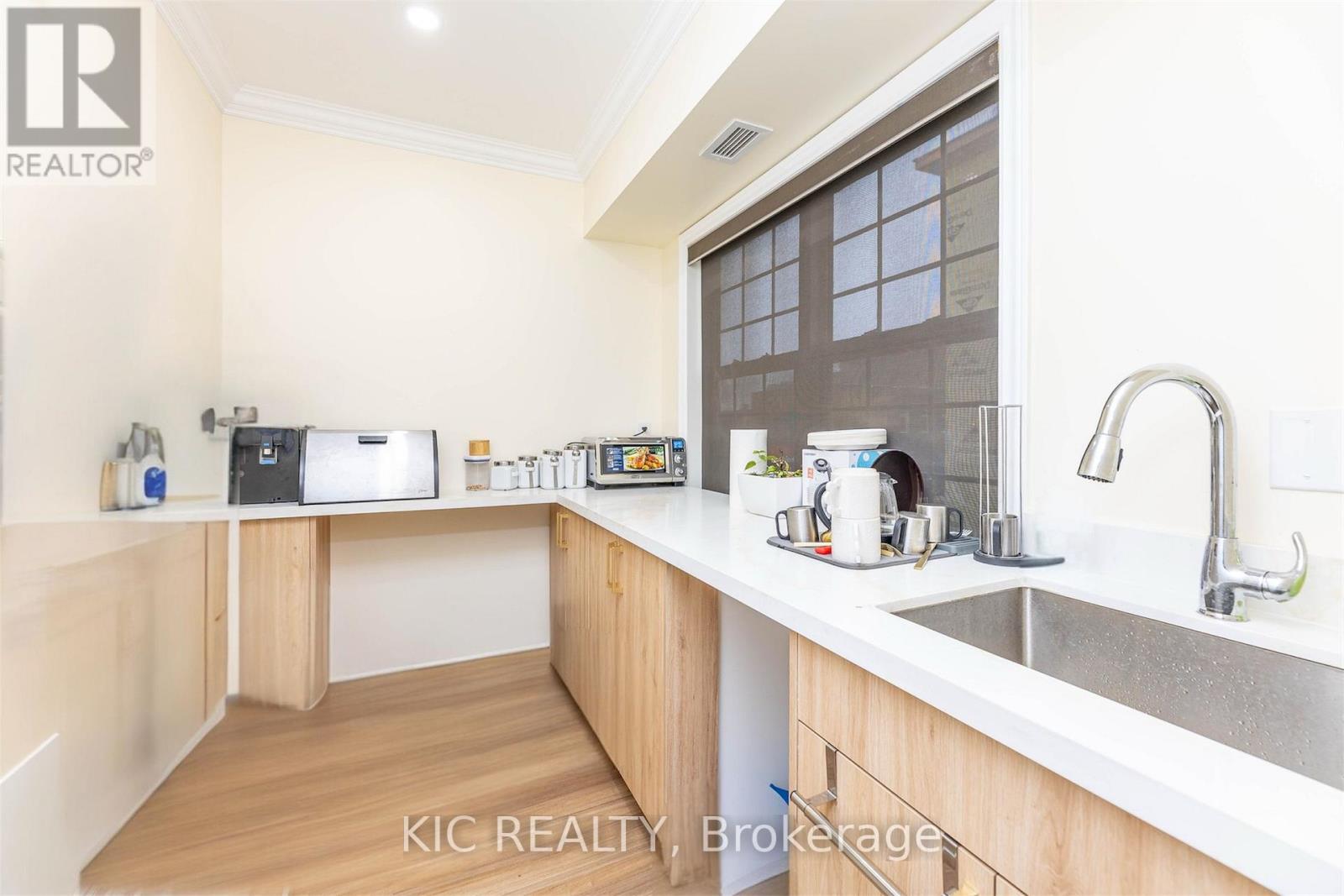 128-130 Brock Street N, Whitby, Ontario  L1N 4H4 - Photo 22 - E12547368