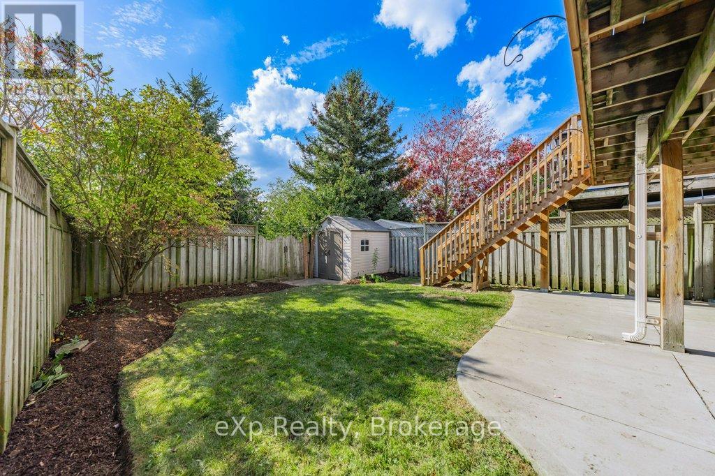 43 Boulder Crescent, Guelph, Ontario N1G 5A2 - Photo 37 - X12547528