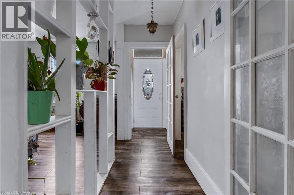 193 Locke Street N, Hamilton, Ontario  L8R 3B1 - Photo 9 - 40786092