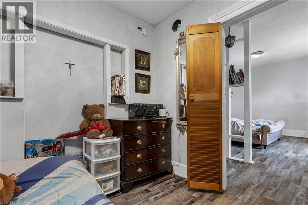 193 Locke Street N, Hamilton, Ontario  L8R 3B1 - Photo 14 - 40786092