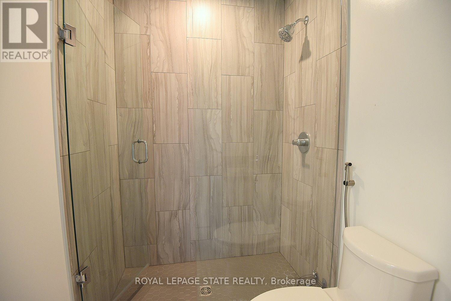 1301 - 2007 James Street, Burlington, Ontario L7R 0G7 - Photo 22 - W12415924