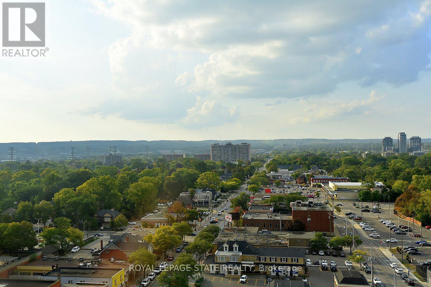 1301 - 2007 James Street, Burlington, Ontario L7R 0G7 - Photo 19 - W12415924