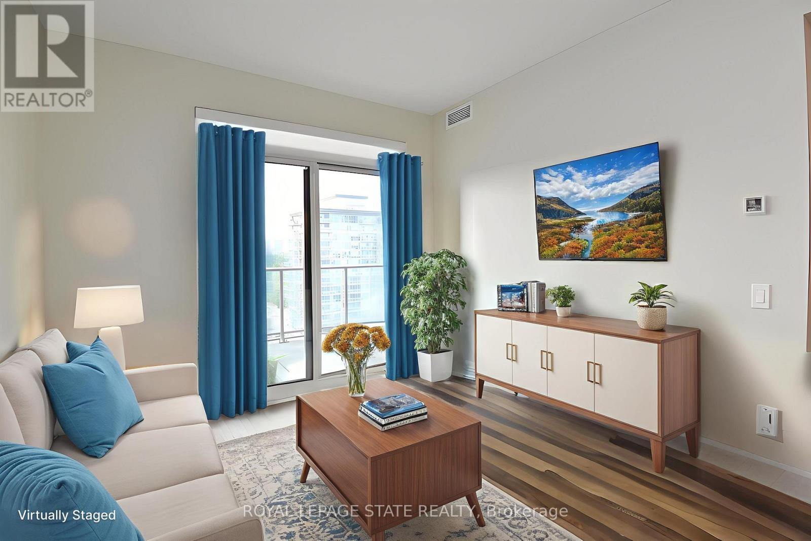 1301 - 2007 James Street, Burlington, Ontario L7R 0G7 - Photo 9 - W12415924