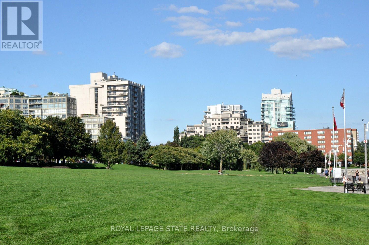 1301 - 2007 James Street, Burlington, Ontario L7R 0G7 - Photo 44 - W12415924