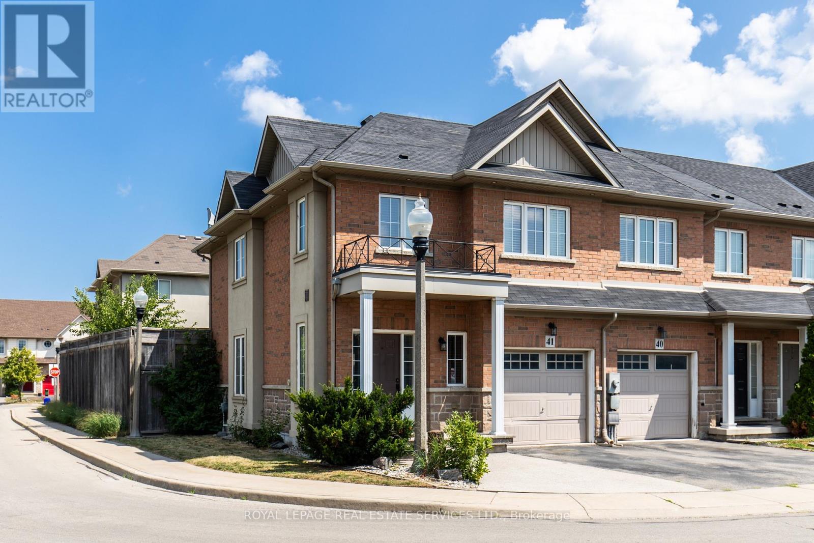 41 - 170 Palacebeach Trail, Hamilton, Ontario  L8E 0H2 - Photo 2 - X12339683