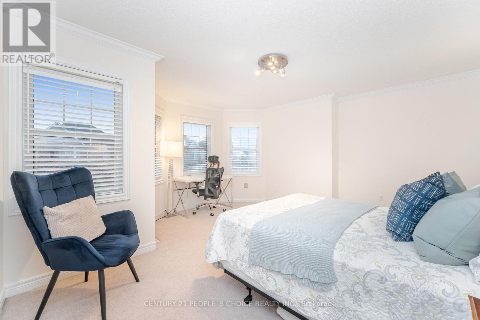 351 Holmes Crescent, Milton, Ontario L9T 0T4 - Photo 29 - W12545250