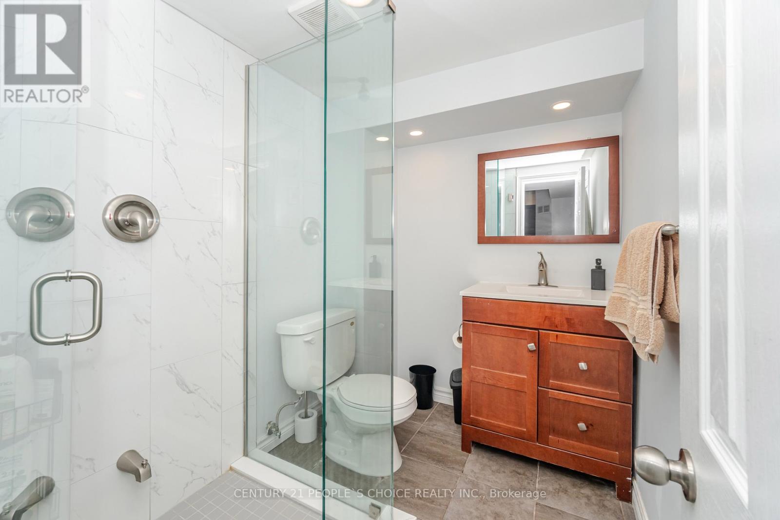 351 Holmes Crescent, Milton, Ontario L9T 0T4 - Photo 43 - W12545250