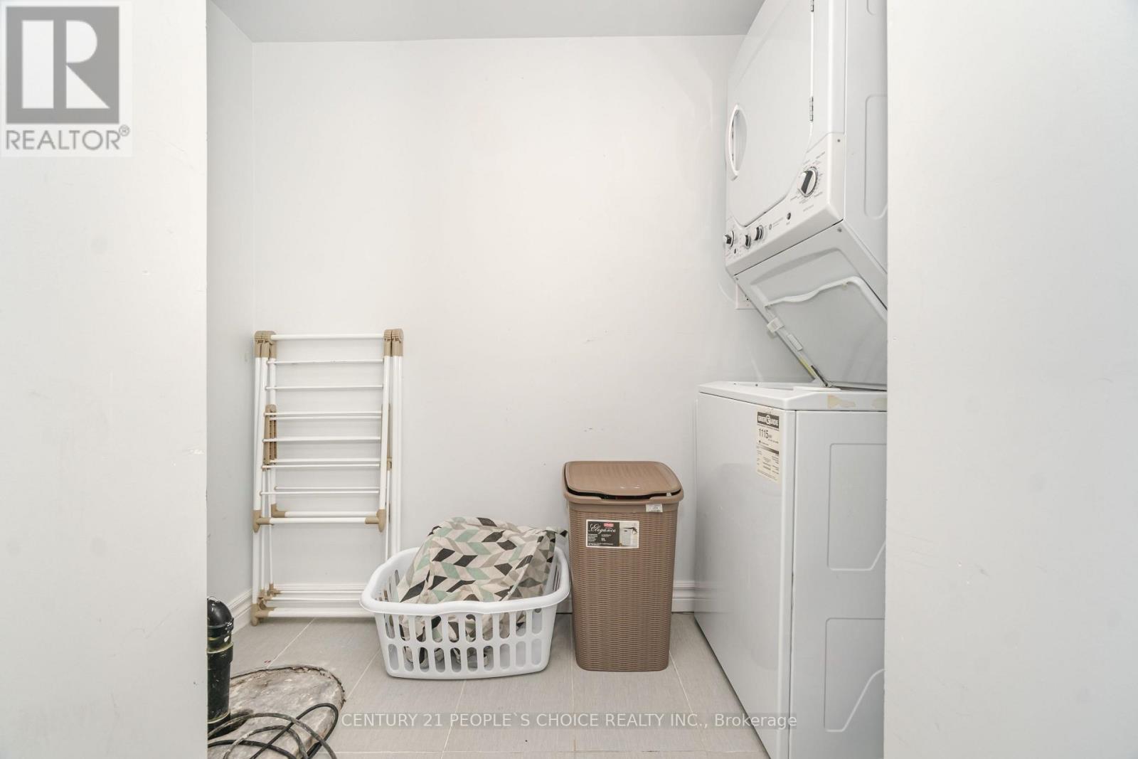 351 Holmes Crescent, Milton, Ontario L9T 0T4 - Photo 44 - W12545250