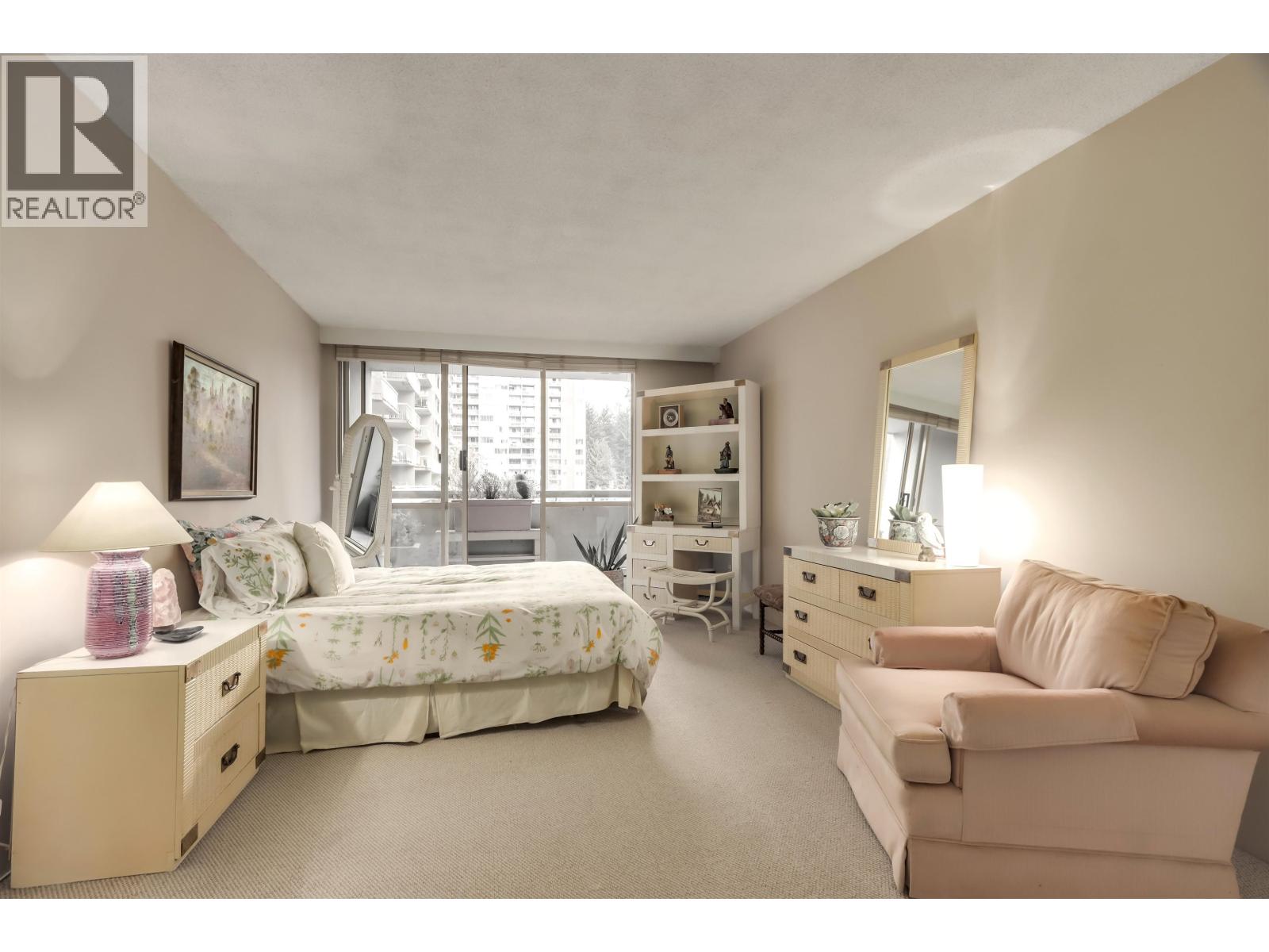 208 2016 Fullerton Avenue, North Vancouver, British Columbia V7P 3E6 - Photo 11 - R3067644